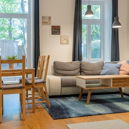 Cozy Apartment, 2 Private Terraces, 8 Min To City Center Viena Exterior foto