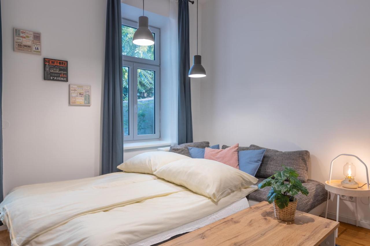 Cozy Apartment, 2 Private Terraces, 8 Min To City Center Viena Exterior foto
